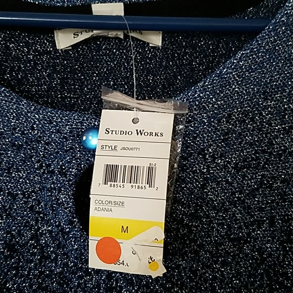 SWEATER - Picture 3 of 6